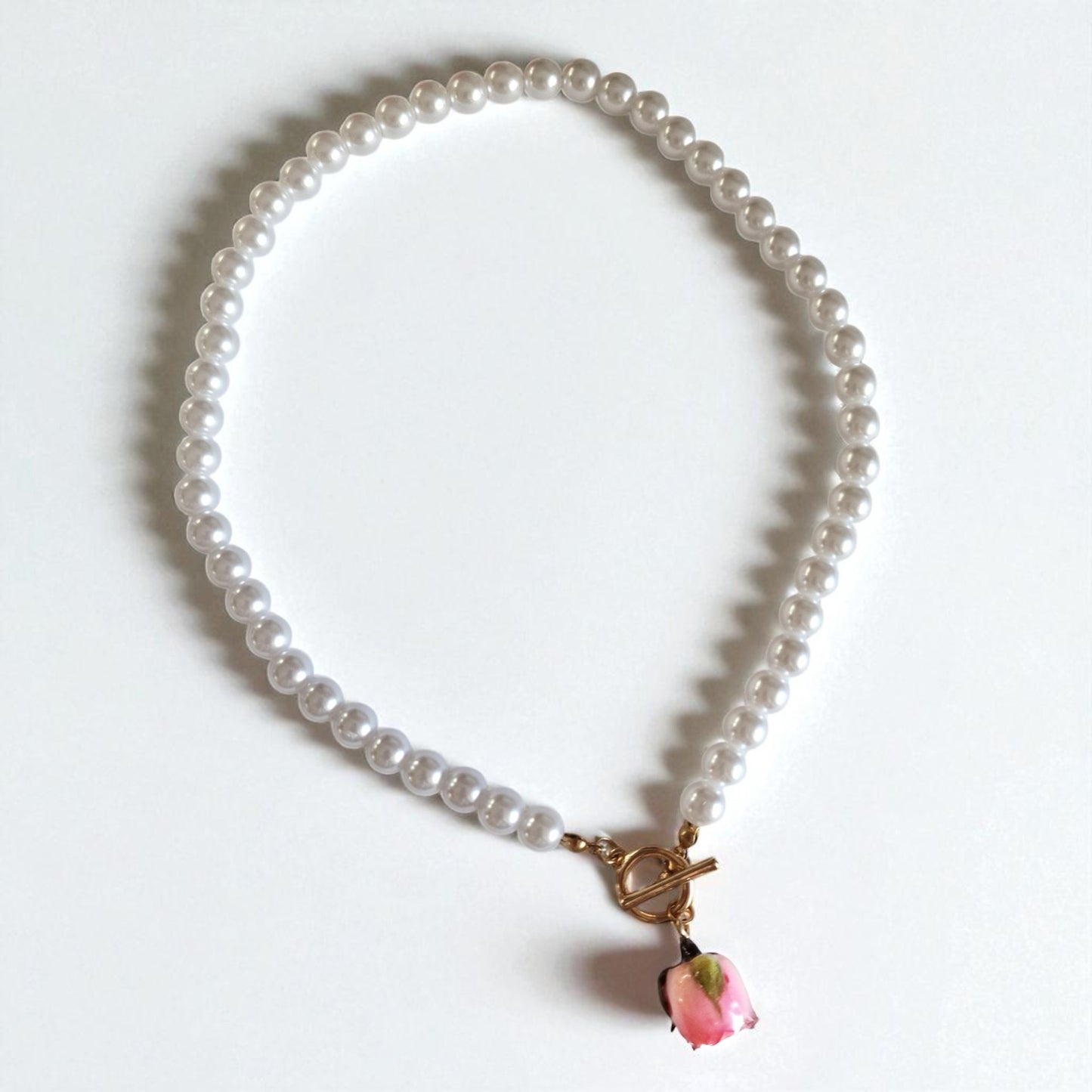 echte Roseknospe❤︎ Halskette Perlenoptik