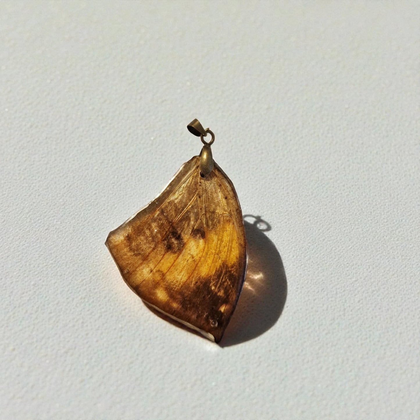 echter Herbstblatt-Falter❤︎ Anhänger