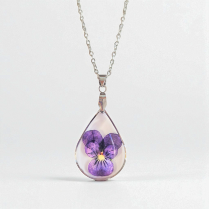 Stiefmütterchen❤︎ Halskette