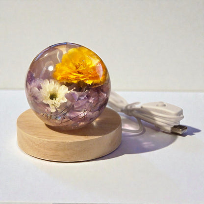 ewiger Blumenstrauss ❤︎ Kugel mit Leuchtplattform