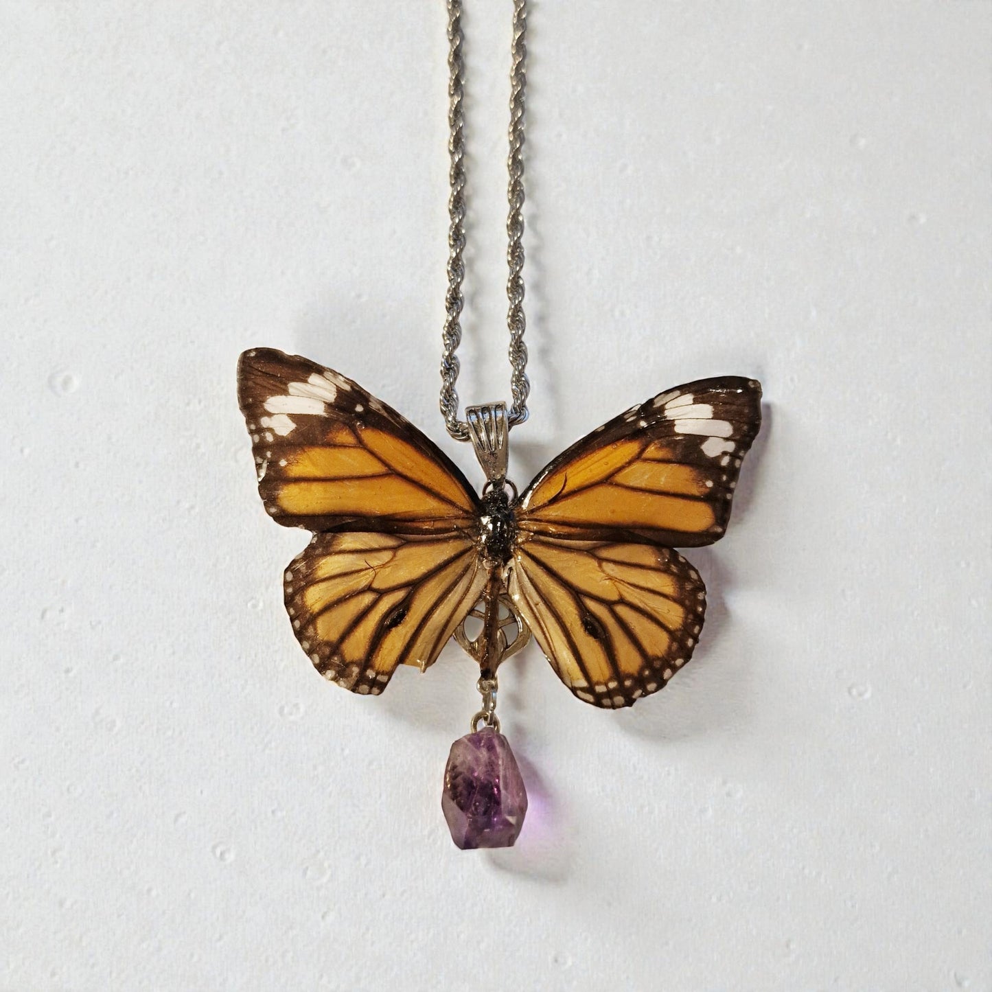 echter Monarchfalter mit Amethyst❤︎ Halskette