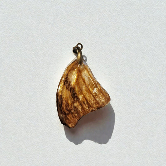 echter Herbstblatt-Falter❤︎ Anhänger